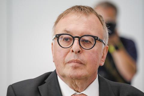 Der ehemalige Landrat Jürgen Pföhler machte im Untersuchungsausschuss von seinem Zeugnisverweigerungsrecht gebrauch.  Foto: Harald Kaster 