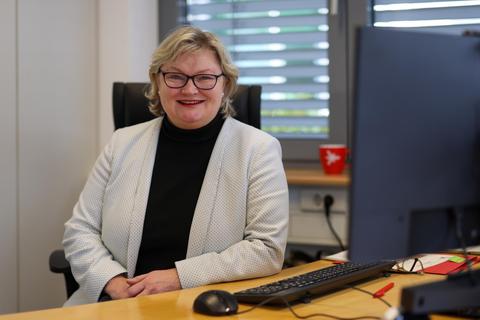 Eva Waller leitet seit 1. Januar 2021 als Präsidentin die Hochschule Rhein-Main. Foto: Jörg Halisch