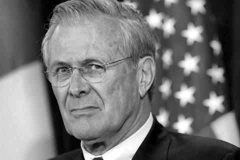 Donald Rumsfeld.  Archivfoto: dpa