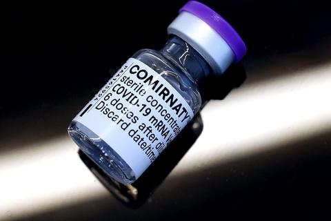 Mit Antikörpertests soll untersucht werden, wie das Immunsystem auf eine Corona-Impfung reagiert hat. Foto: dpa