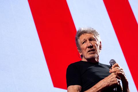 Roger Waters beim Auftakt seiner Deutschland-Tour „This Is Not A Drill“ in der Barclays Arena in Hamburg.
