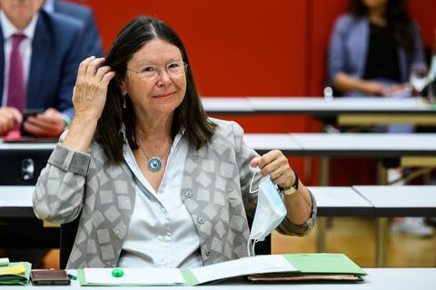 Tiefenentspannt: Umweltministerin Ulrike Höfken ergriff in der Debatte um die Beförderungspraxis in ihrem Haus nicht das Wort. Foto: dpa