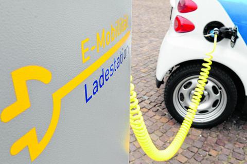 Bis jetzt gibt es 1145 öffentliche Ladestationen für E-Autos in Rheinland-Pfalz. Foto: dpa