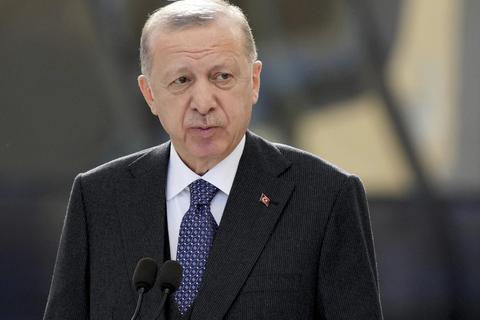 Der türkische Präsident Recep Tayyip Erdogan teilt im Wahlkampfmodus wieder gegen den Westen aus. Archivfoto: dpa